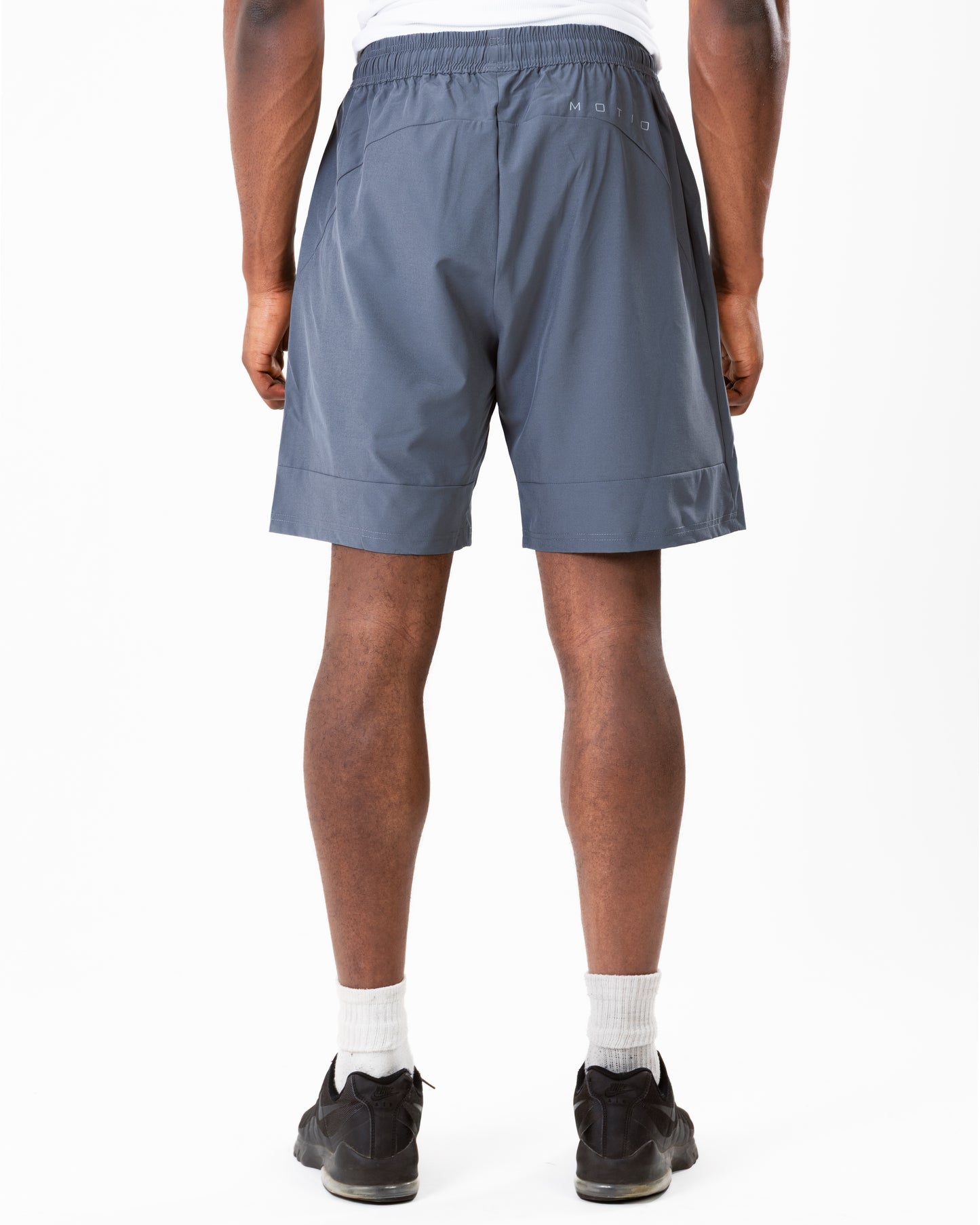 MOTION Shorts